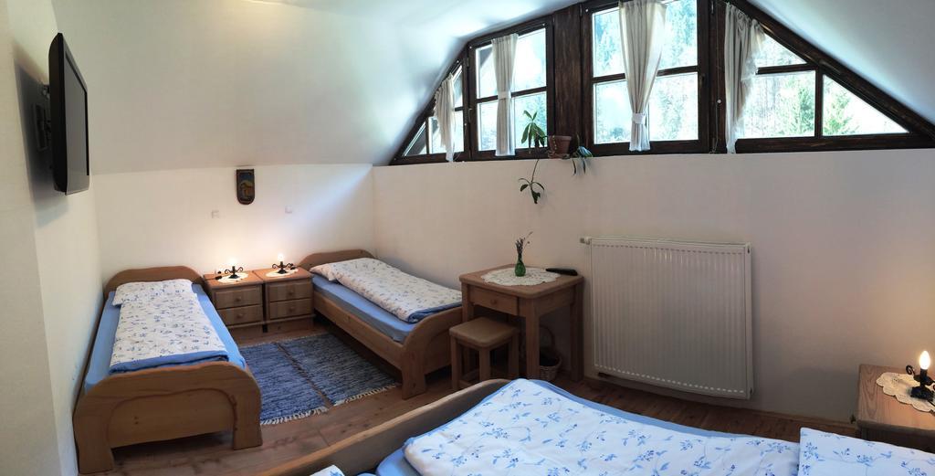Apartments Pod Macesnovo Streho Solčava Eksteriør bilde